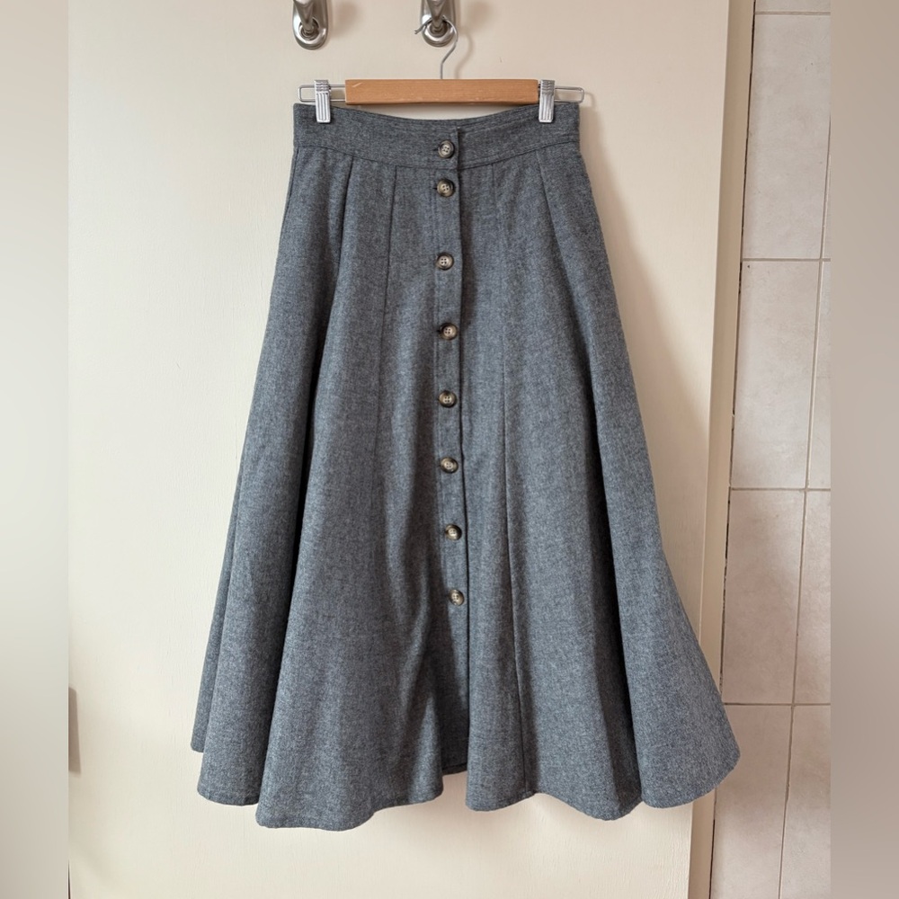 Loeffler Randall high waisted wool A-Line Skirt with pockets size 4, like new